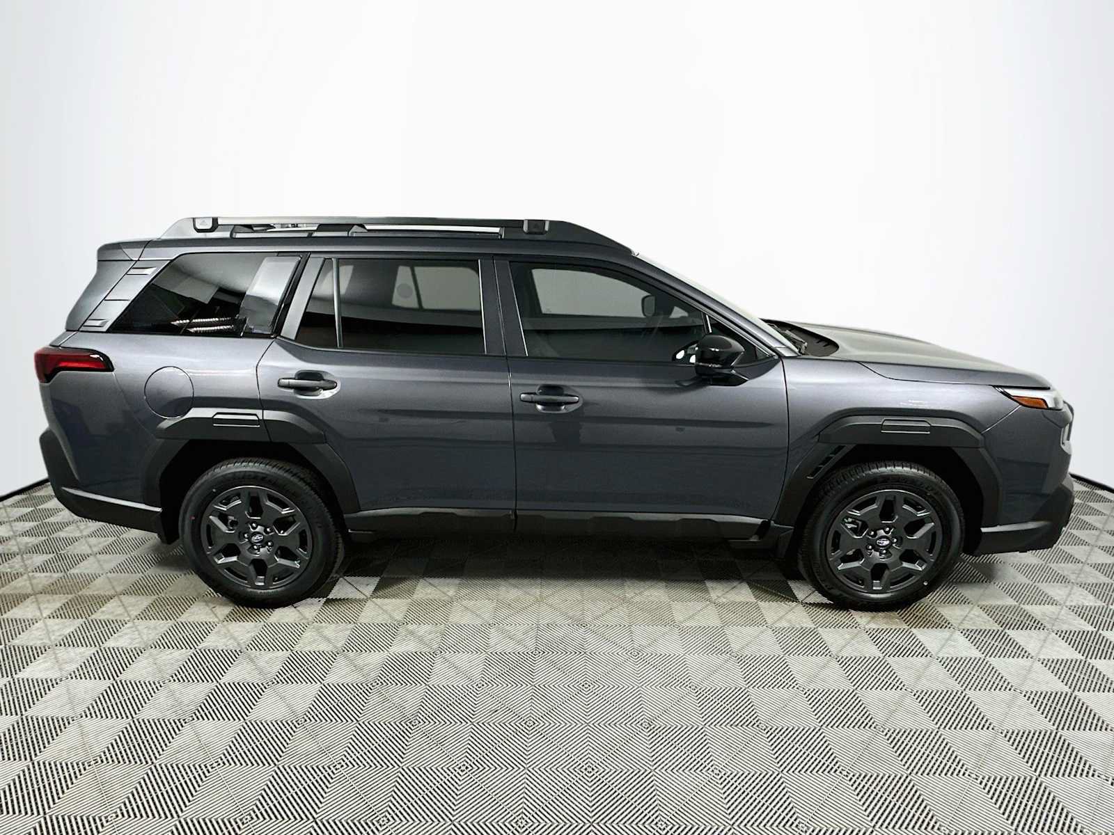 New 2026 Subaru Outback Premium w/ Convenience Package AWD/4WD image 8