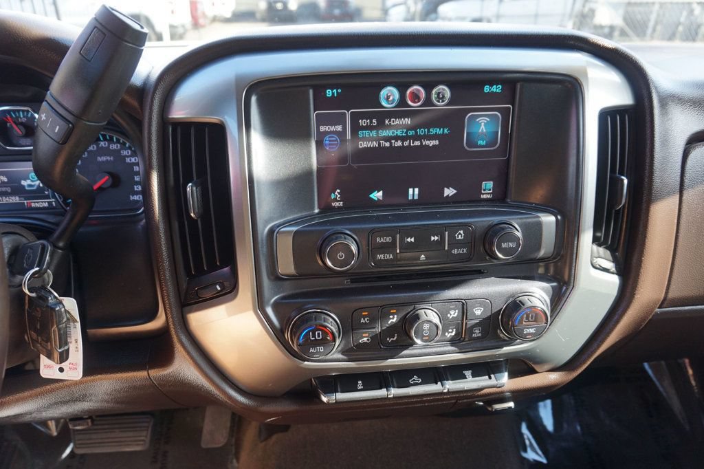 Used 2015 Chevrolet Silverado 2500 LT w/ LT Convenience Package RWD image 29