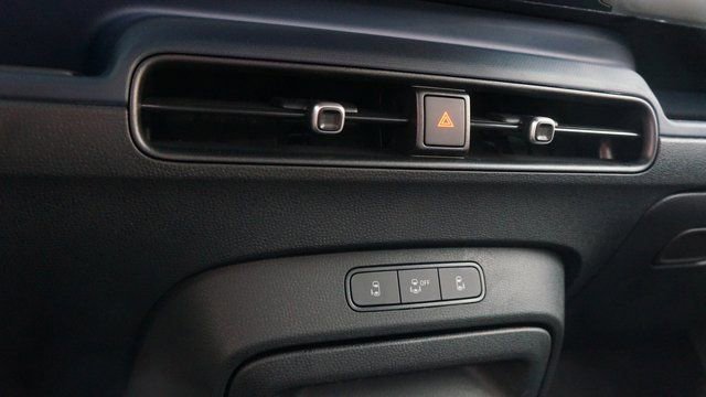 New 2025 Volkswagen ID. Buzz Pro S image 16