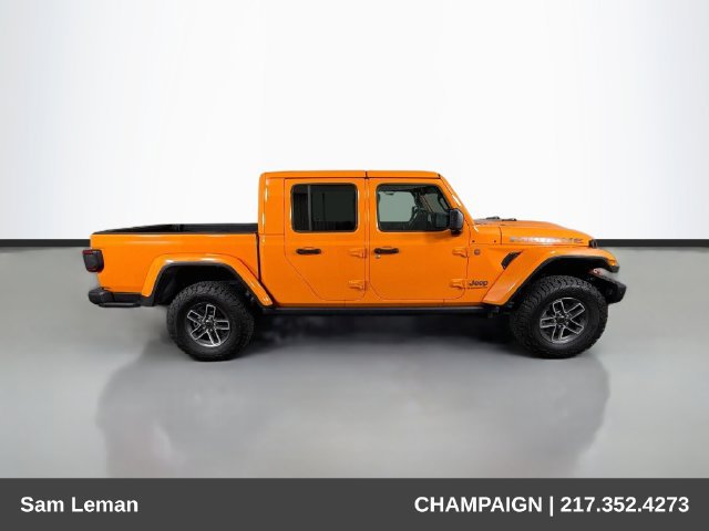 Used 2025 Jeep Gladiator Mojave AWD/4WD image 8