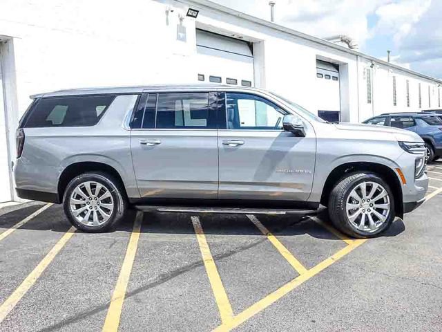 New 2026 Chevrolet Suburban Premier AWD/4WD image 5