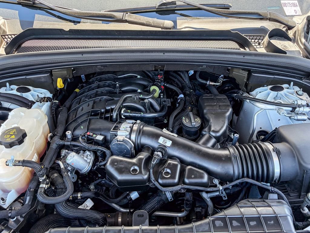 Used 2021 Jeep Grand Cherokee L Laredo w/ Luxury Tech Group I RWD image 55