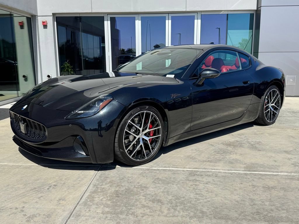 Certified 2025 Maserati GranTurismo Folgore AWD/4WD image 3