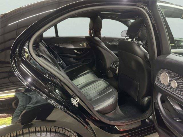 Used 2021 Mercedes-Benz E 350 4MATIC Sedan image 36