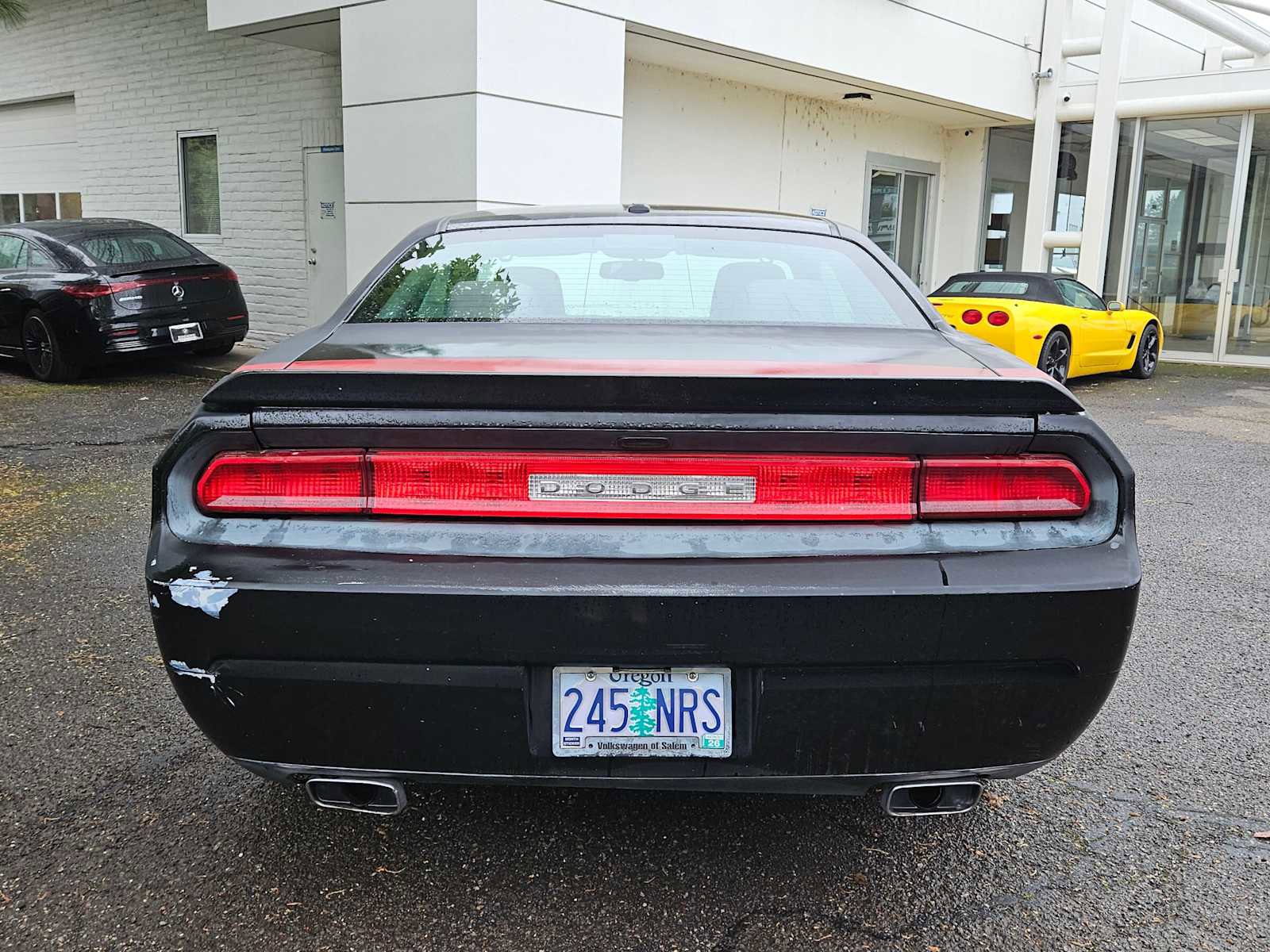Used 2012 Dodge Challenger SXT w/ Sound Group RWD image 4