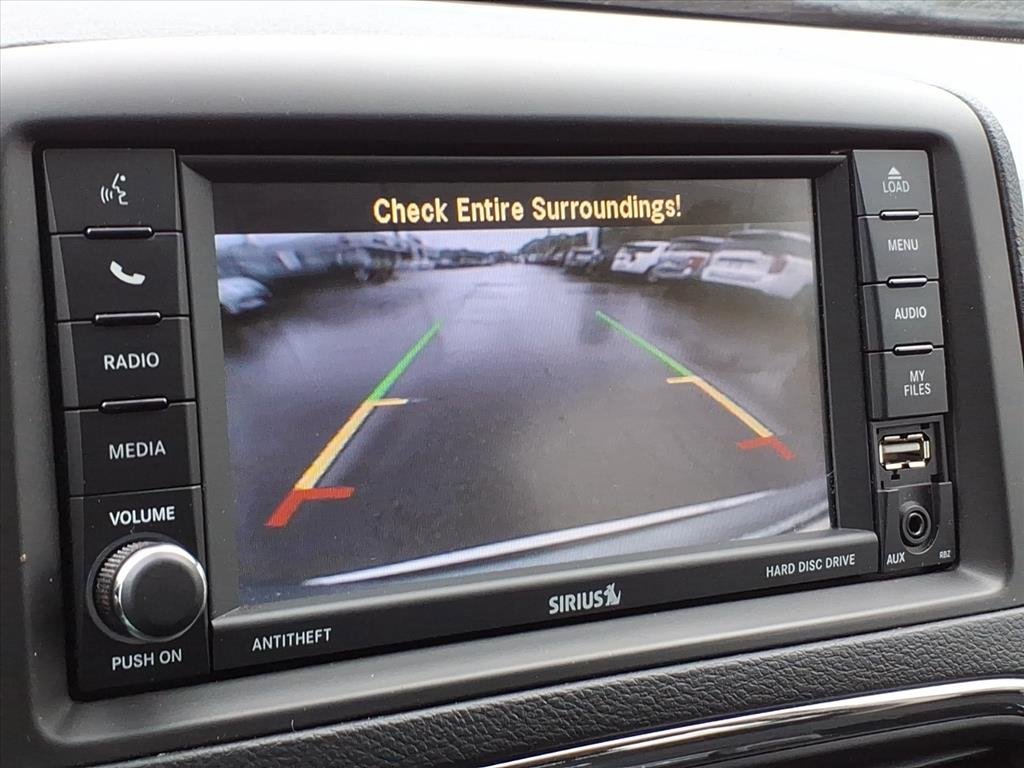 Used 2018 Dodge Grand Caravan SE w/ UConnect Hands-Free Group FWD image 28