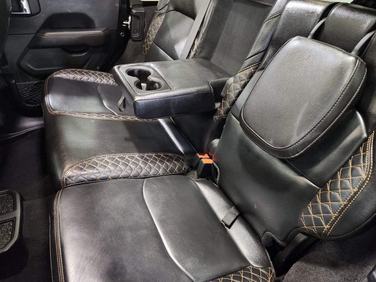 Used 2021 Jeep Wrangler Unlimited Sahara AWD/4WD image 52