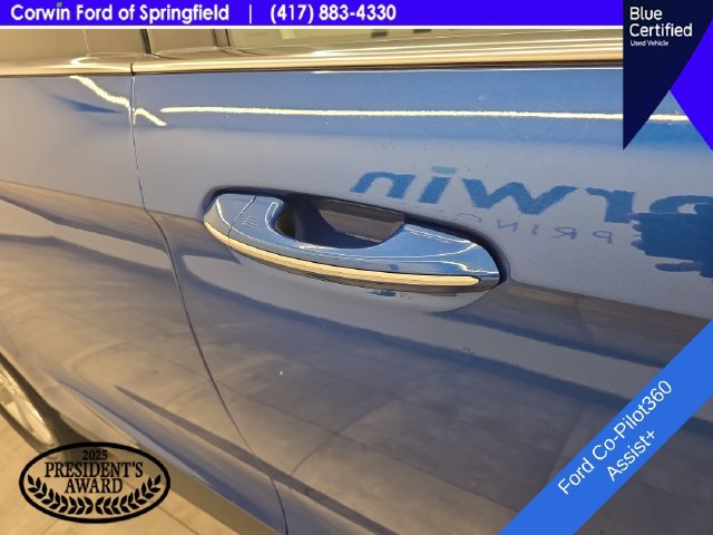 Certified 2020 Ford Edge Titanium AWD/4WD image 9