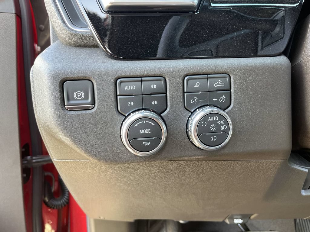 New 2026 GMC Sierra 2500 SLT AWD/4WD image 11