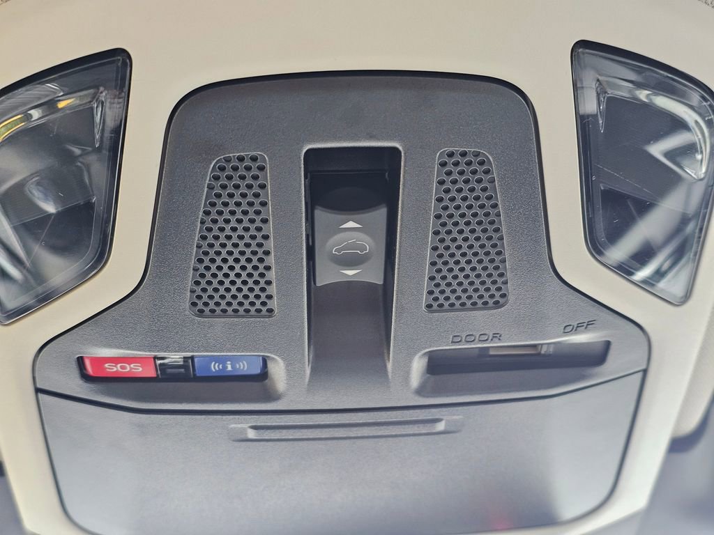 Certified 2025 Subaru Legacy Limited image 33