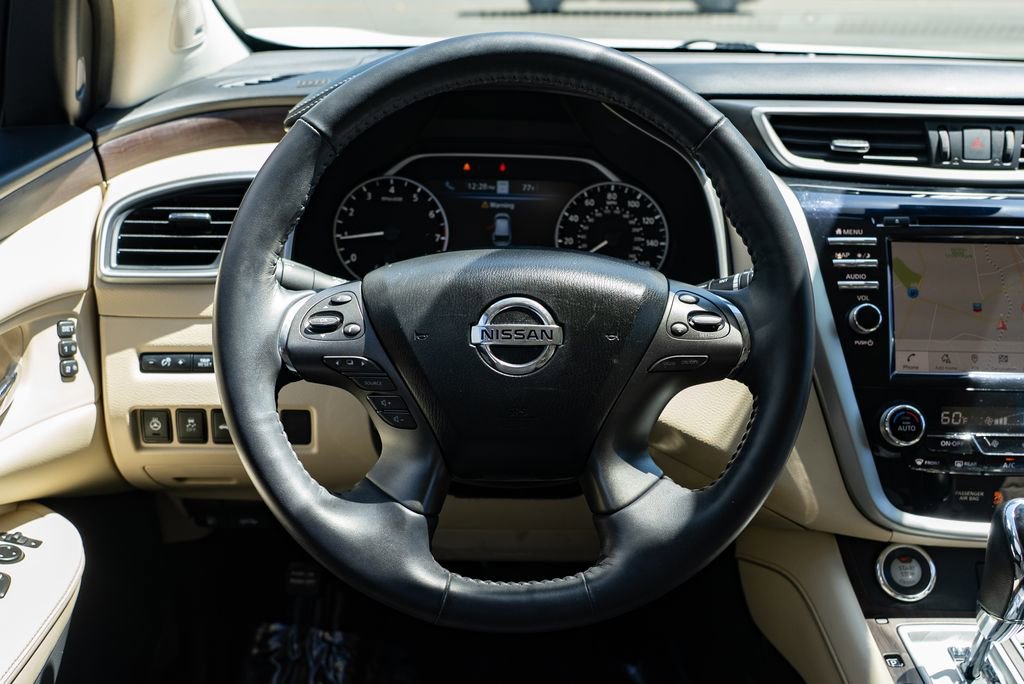 Used 2020 Nissan Murano Platinum w/ Cargo Package AWD/4WD image 13