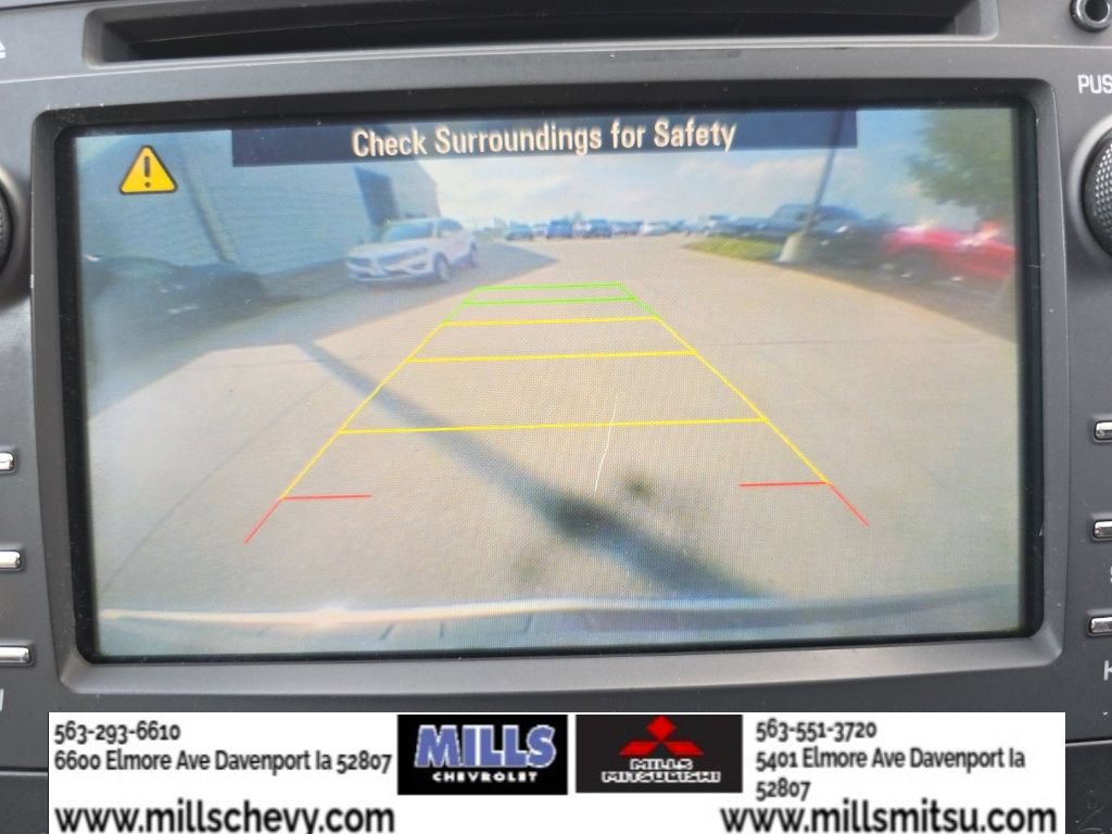 Used 2017 Chevrolet Traverse LT FWD image 12