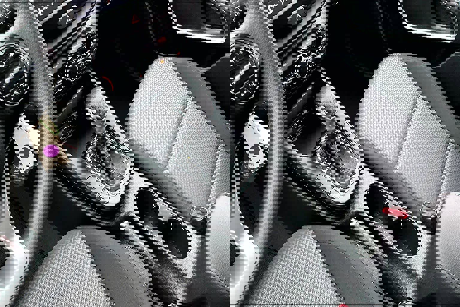 Used 2025 Kia Soul LX w/ LX Technology Package image 16