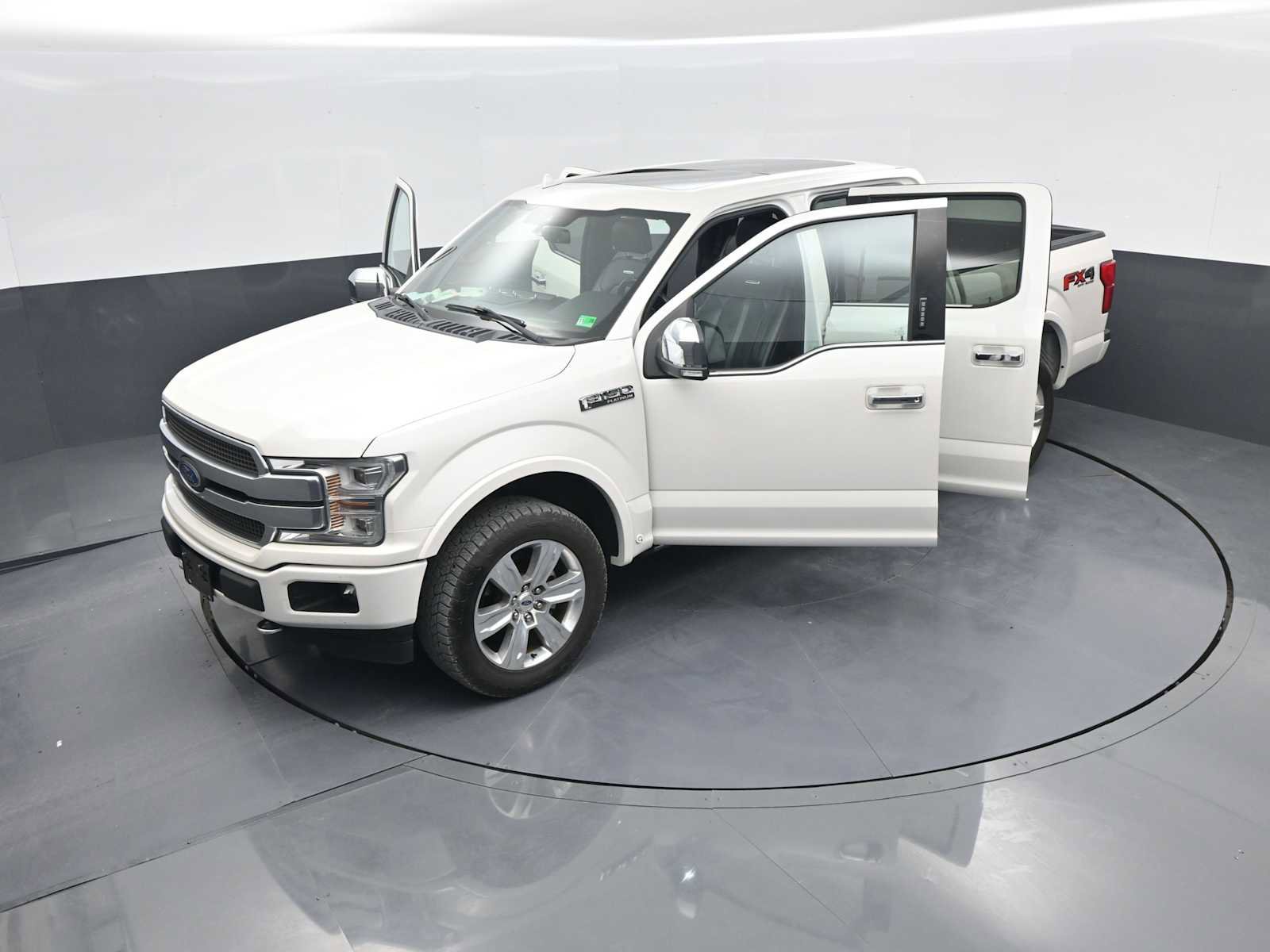 Used 2018 Ford F150 Platinum w/ Equipment Group 701A Luxury AWD/4WD image 41