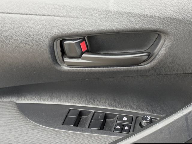 Used 2023 Toyota Corolla LE image 23