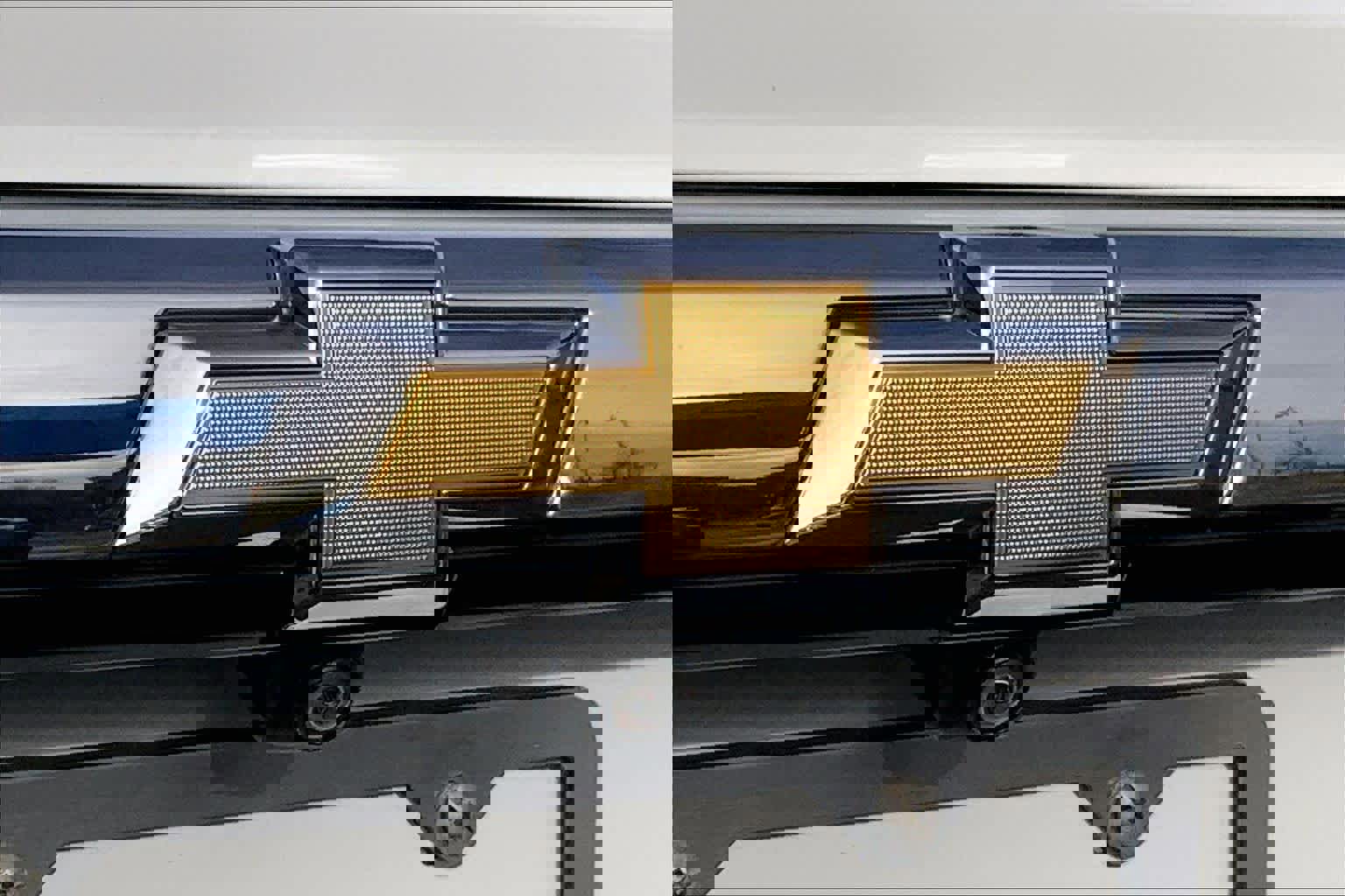 Used 2023 Chevrolet Traverse LS image 30