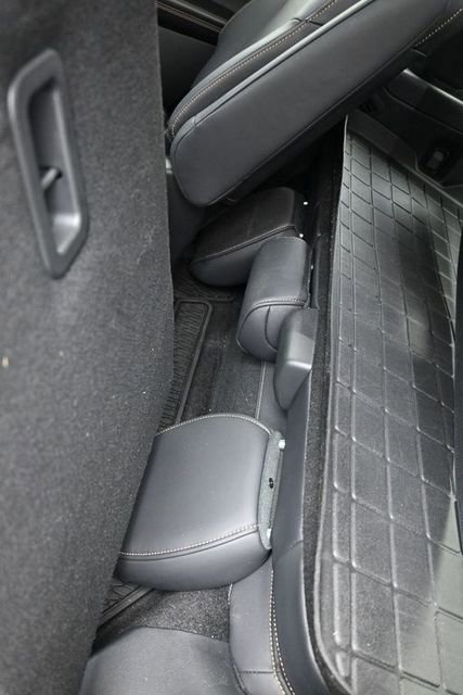 Used 2024 MAZDA CX-90 Plug-In Hybrid w/ Premium Plus image 19