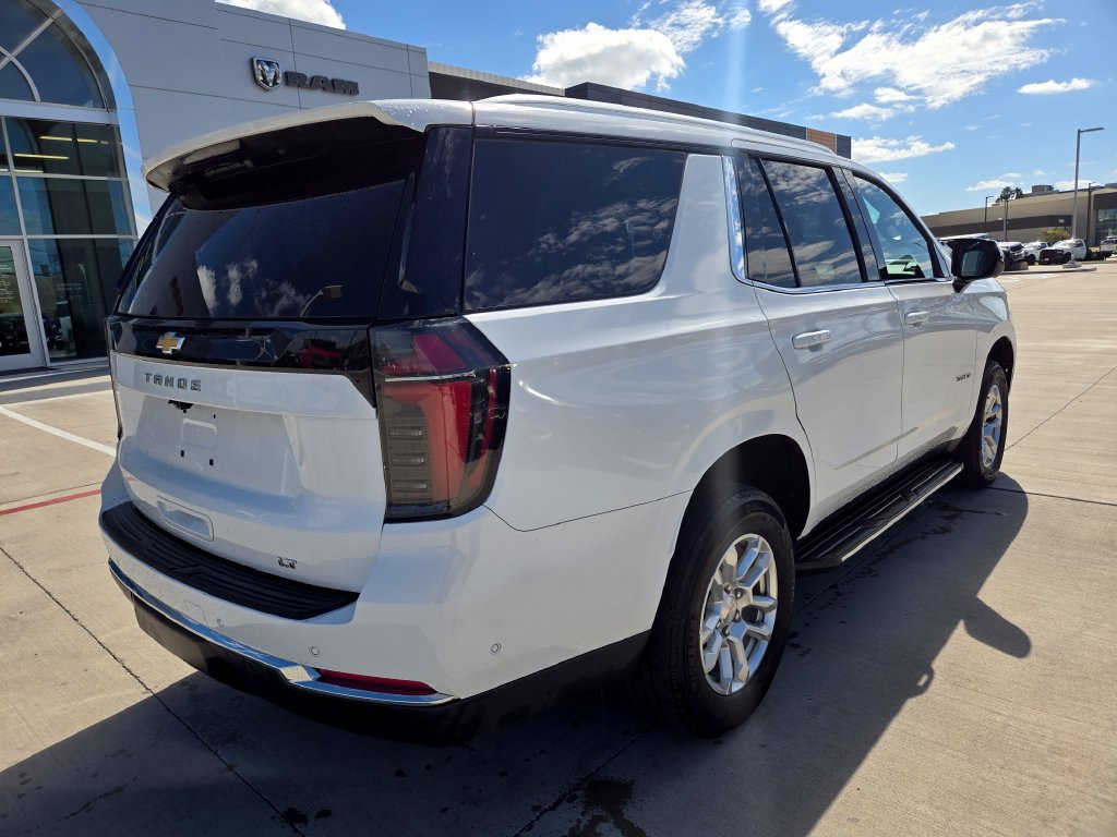 Used 2025 Chevrolet Tahoe LT RWD image 3