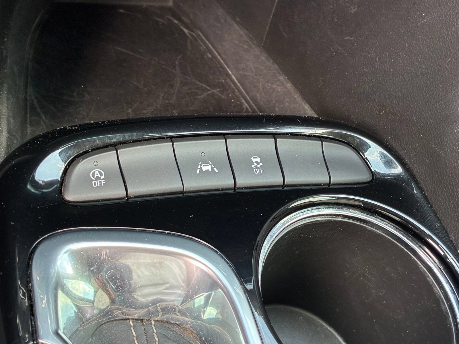 Used 2020 Buick Encore GX Select FWD image 25