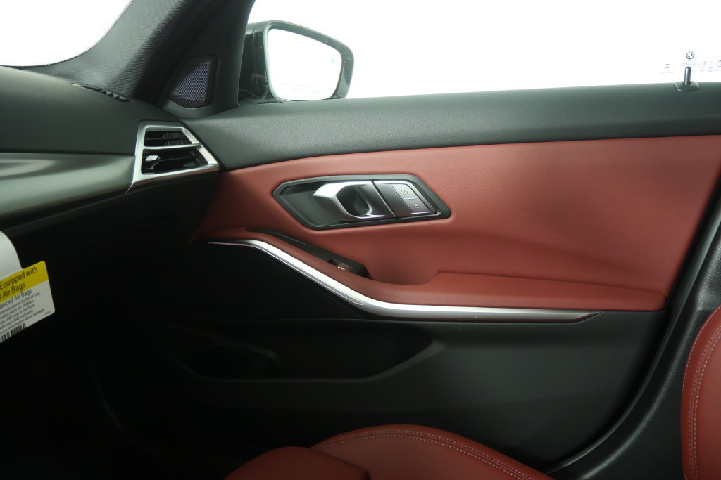 New 2026 BMW 330i Sedan w/ M Sport Package RWD image 24
