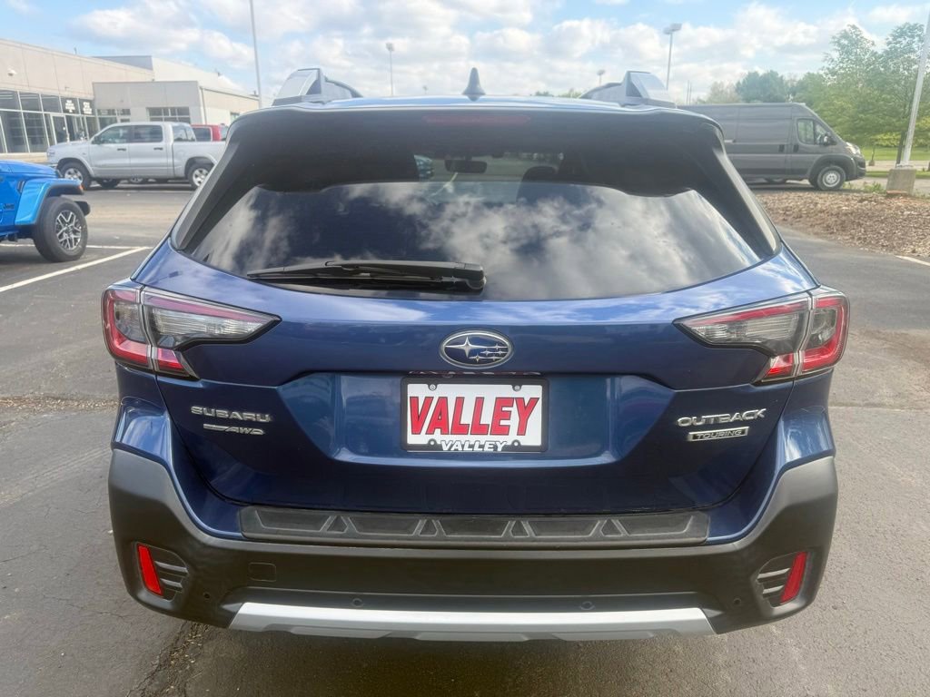 Used 2022 Subaru Outback Touring AWD/4WD image 4