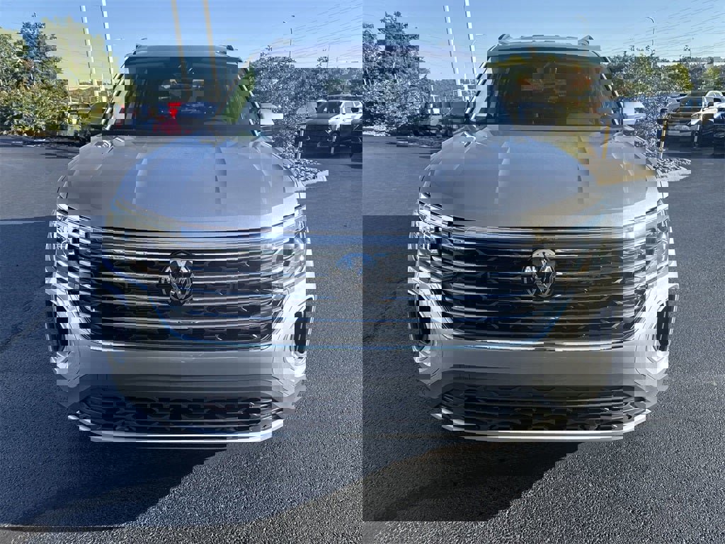 New 2026 Volkswagen Atlas SE image 2