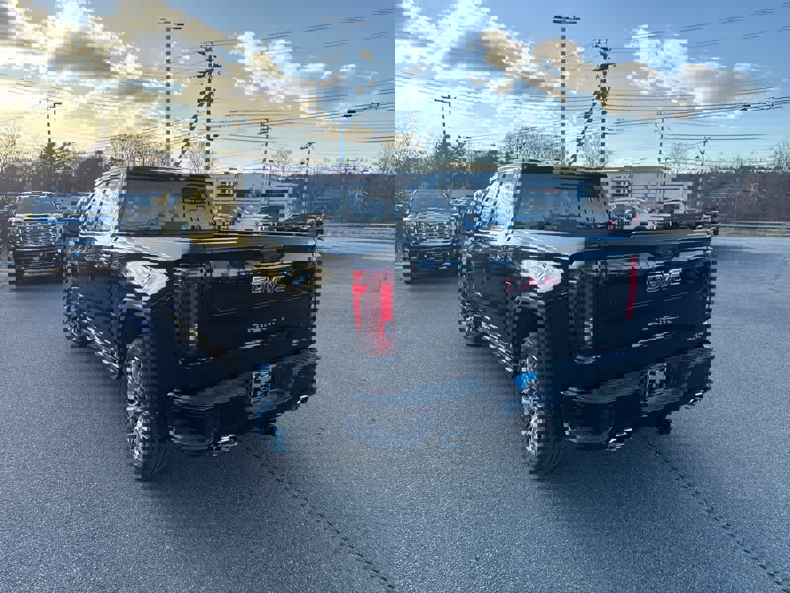 New 2026 GMC Sierra 1500 Denali w/ Denali Reserve Package image 5