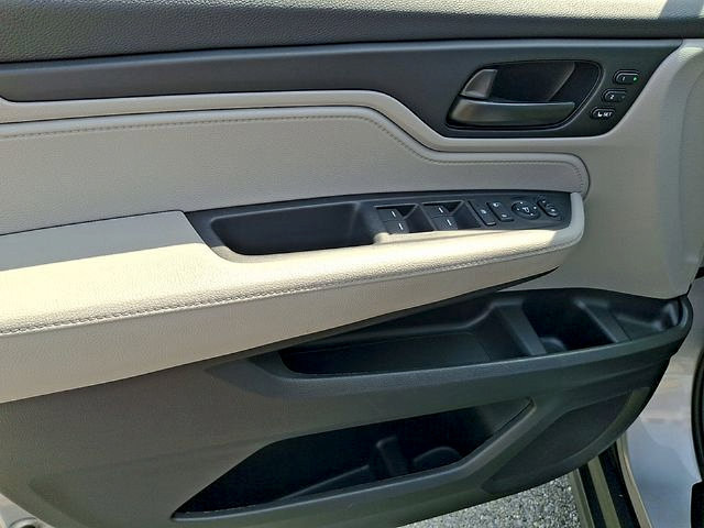 Used 2024 Honda Odyssey EX-L image 13