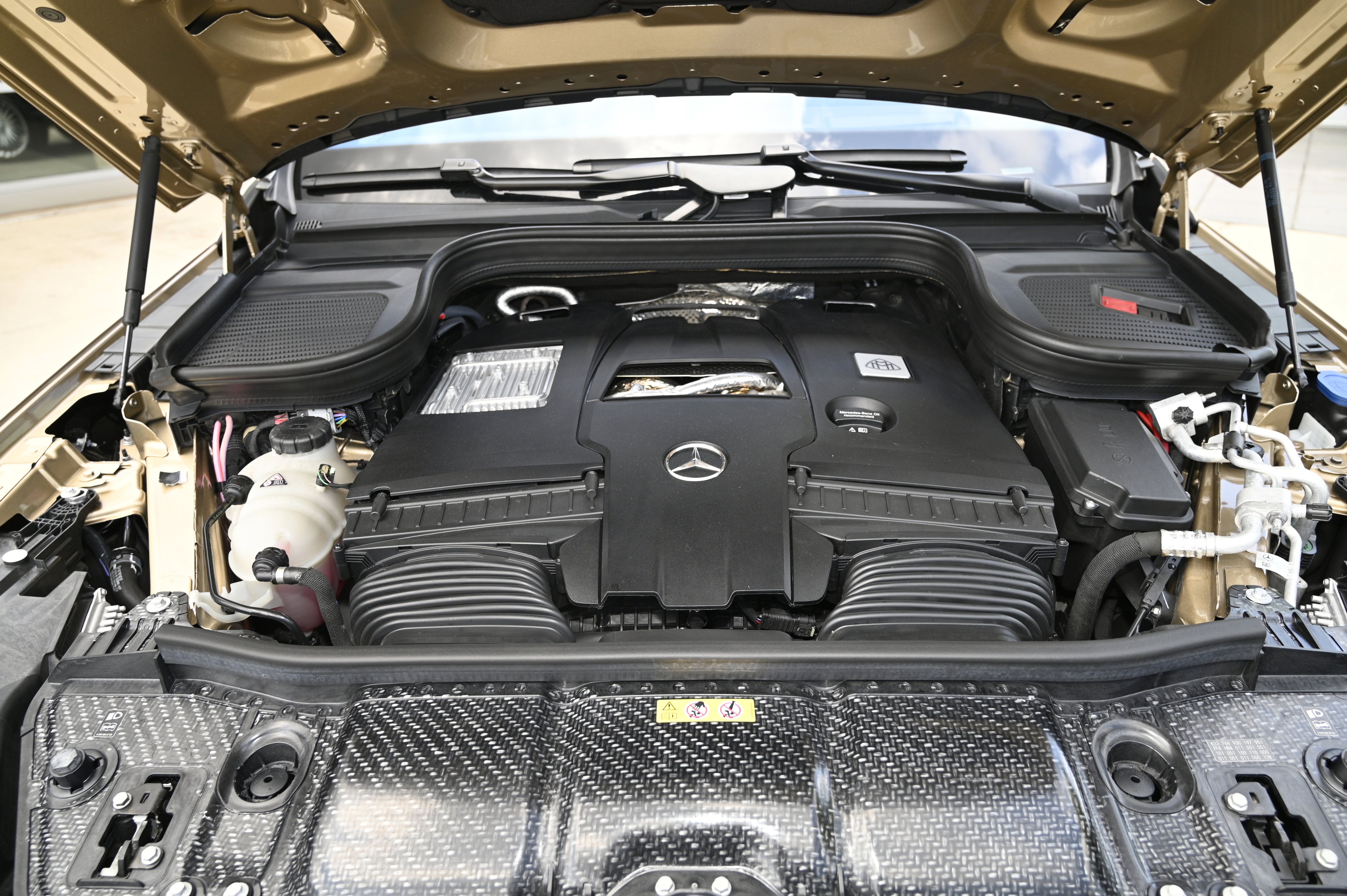 Used 2023 Mercedes-Benz Maybach GLS 600 4MATIC image 69