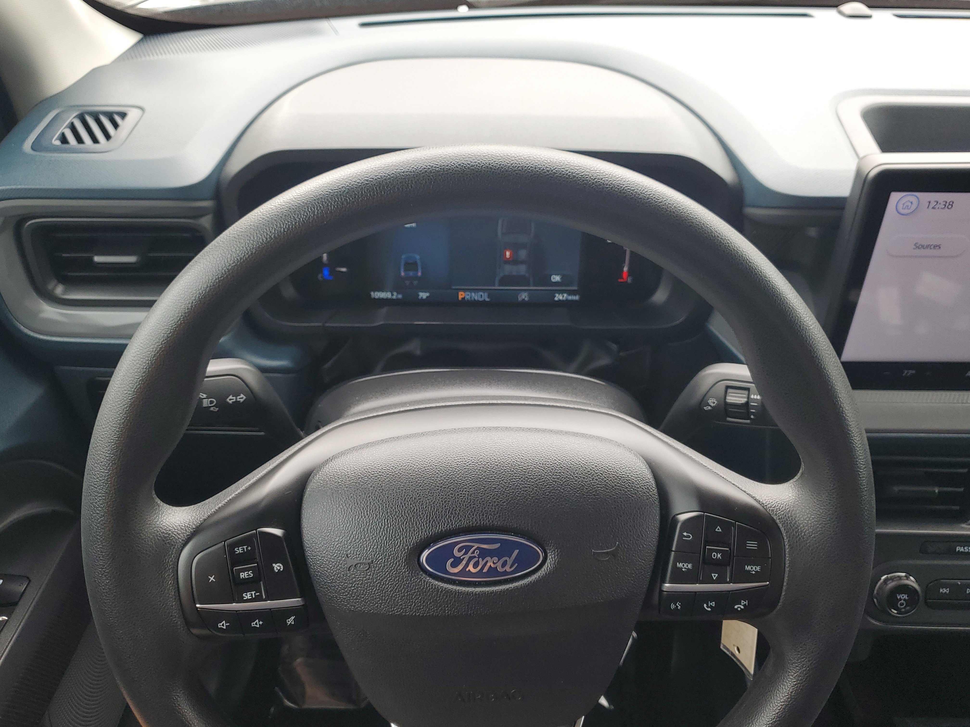 Used 2025 Ford Maverick XL w/ Equipment Group 102A image 21