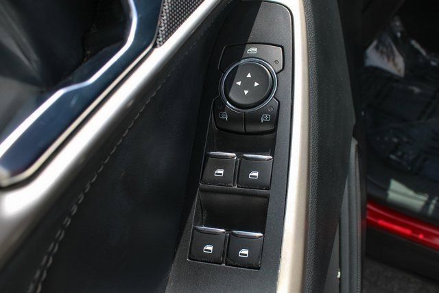 Used 2022 Ford Explorer XLT w/ Equipment Group 202A image 11