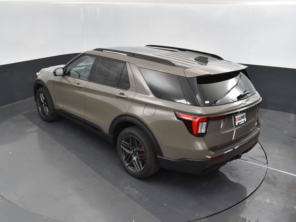 New 2026 Ford Explorer ST-Line image 44