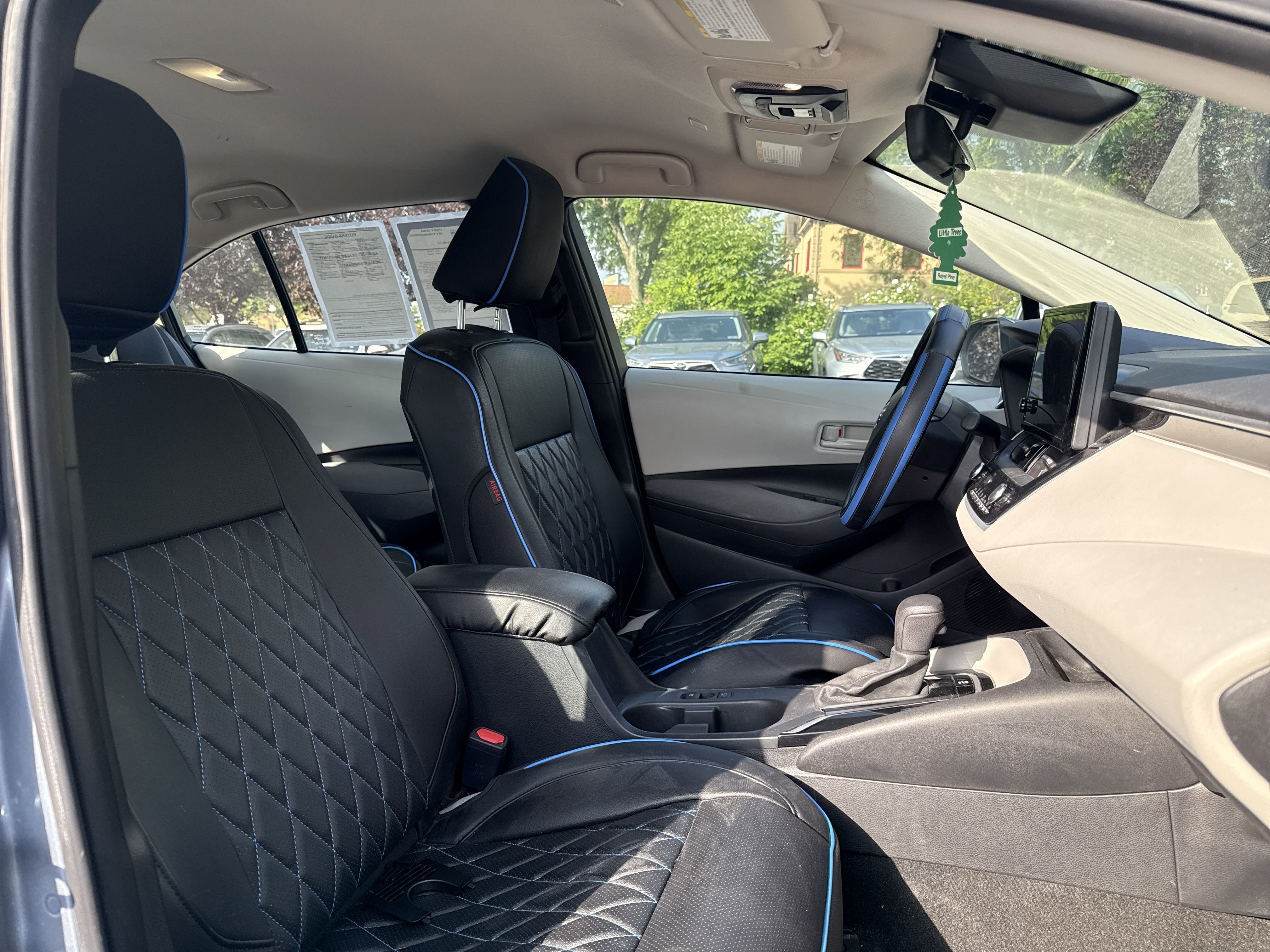 Used 2023 Toyota Corolla LE image 8