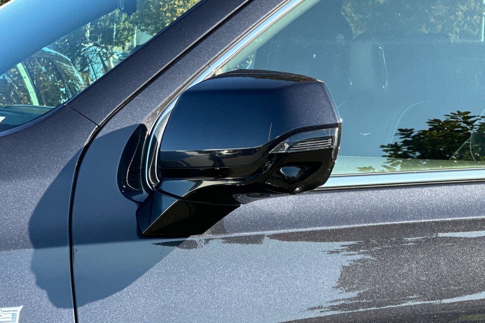 Used 2025 Cadillac Escalade Premium Luxury image 50