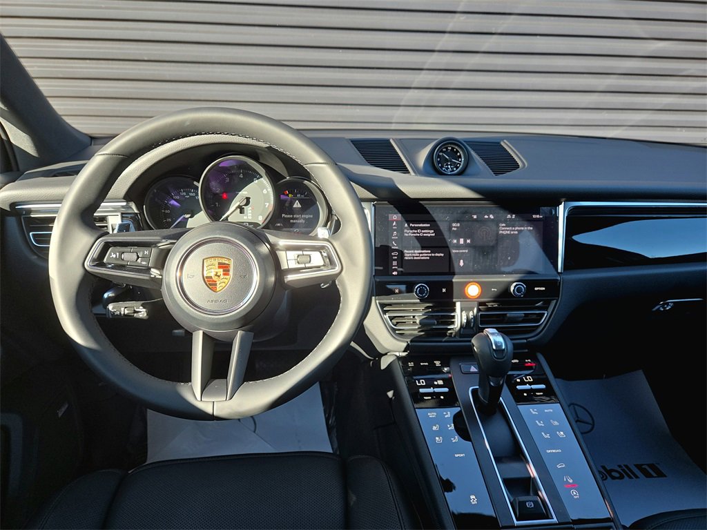 New 2026 Porsche Macan image 8
