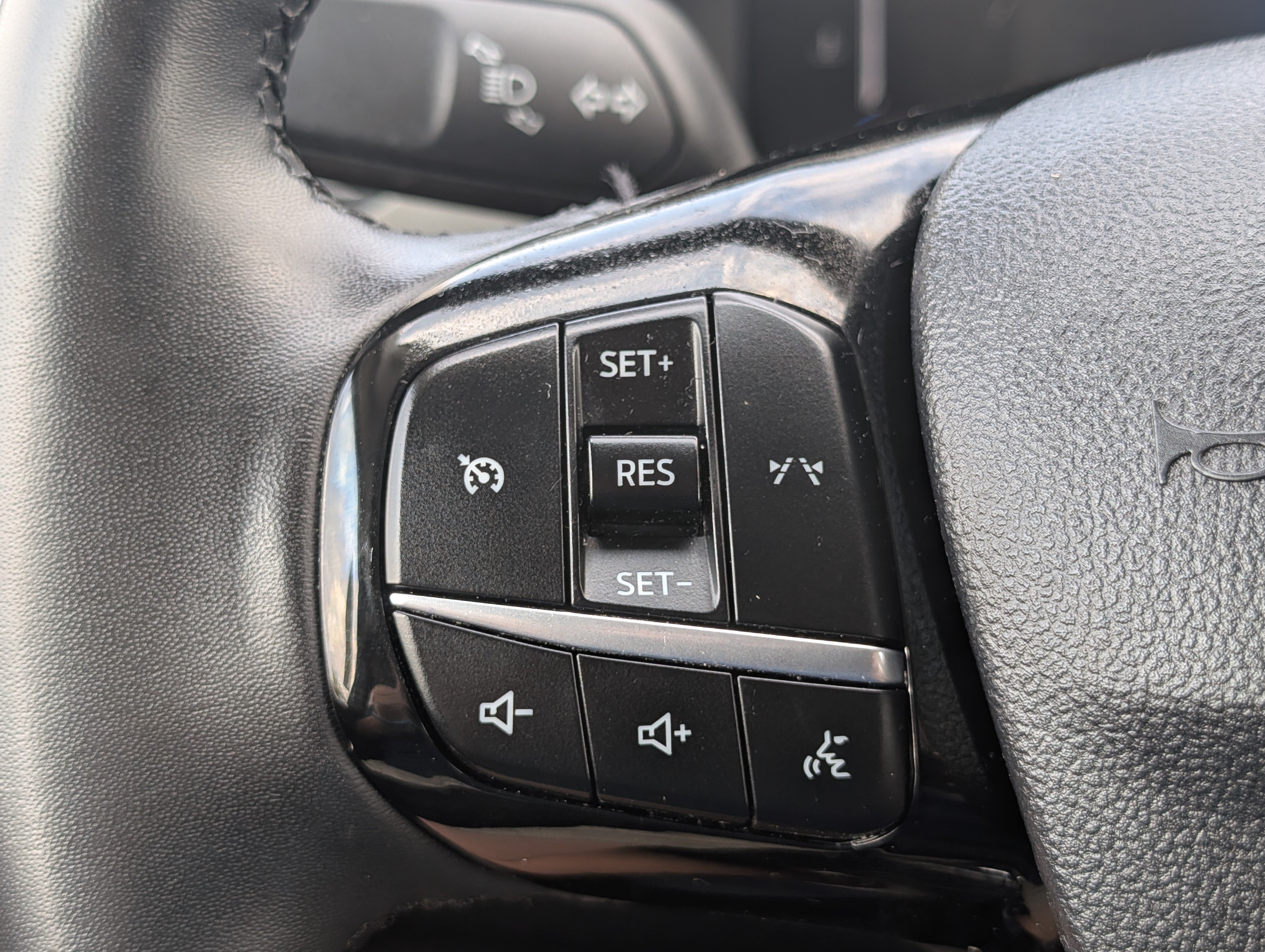 Certified 2024 Ford Escape Active AWD/4WD image 20