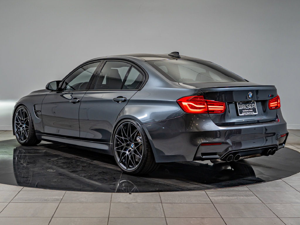 Used 2018 BMW M3 RWD image 7