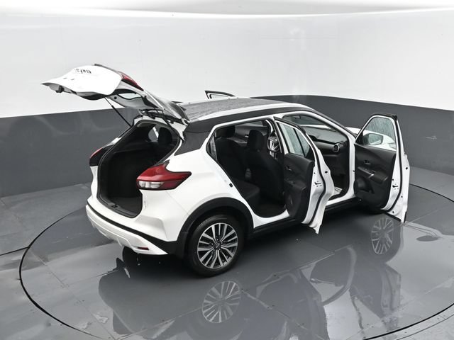 Used 2023 Nissan Kicks SV FWD image 26