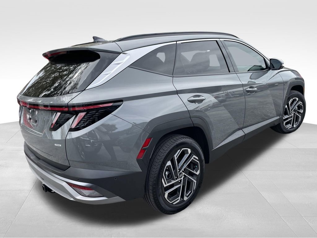 Used 2026 Hyundai Tucson Limited image 2