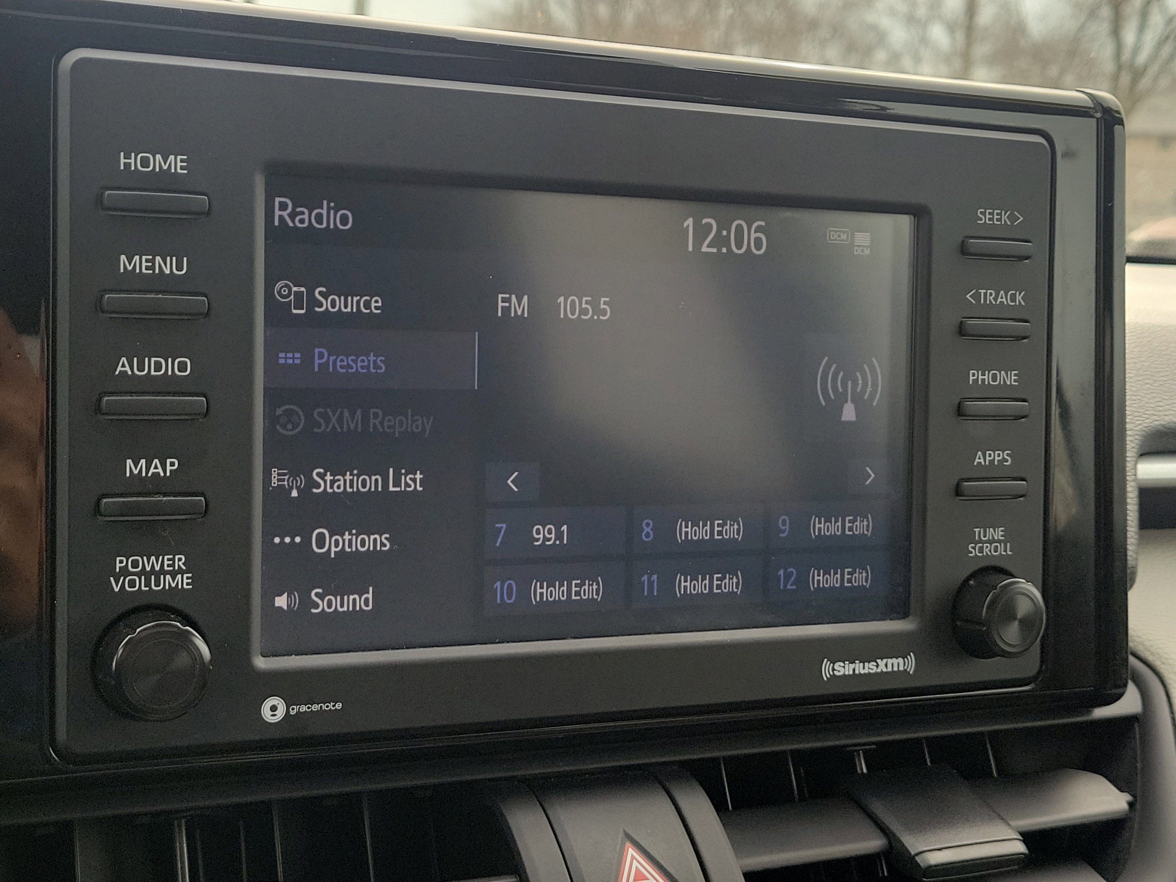 Used 2021 Toyota RAV4 XLE w/ Convenience Package image 30