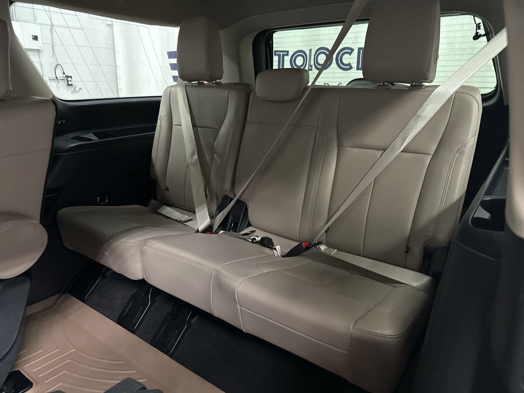 Used 2023 Ford Expedition Max XLT AWD/4WD image 23