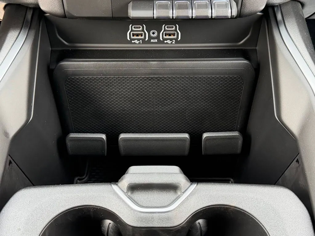 New 2026 RAM 1500 Express AWD/4WD image 19