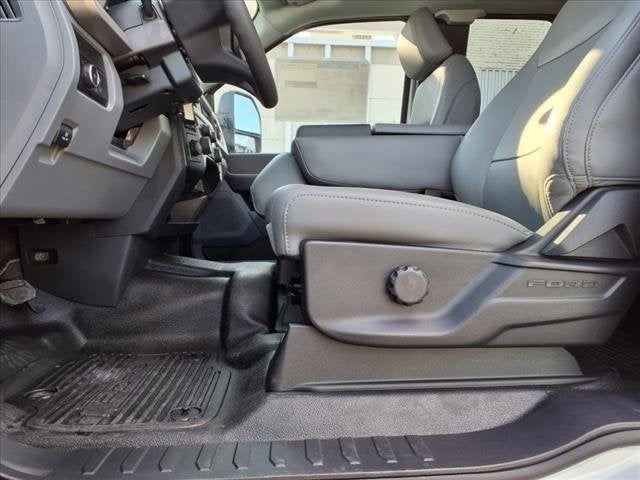 New 2024 Ford F550 4x4 SuperCab Super Duty image 5