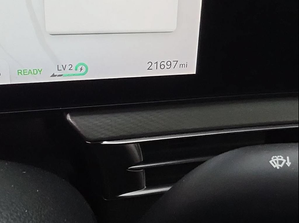 Used 2025 Genesis GV60 RWD image 9