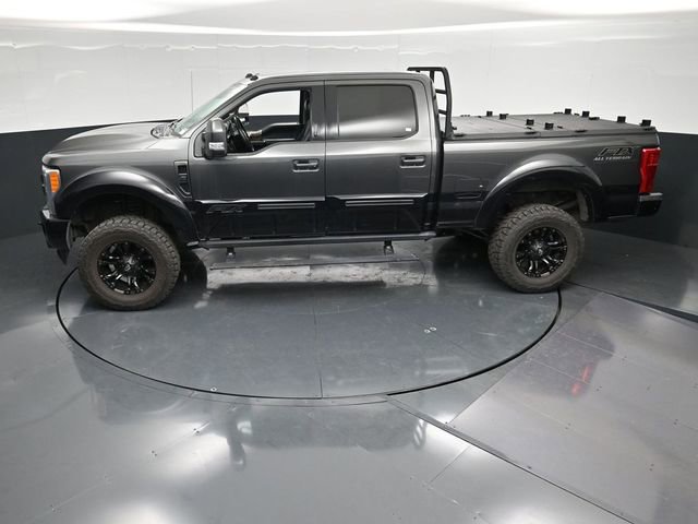 Used 2018 Ford F250 Lariat w/ Lariat Ultimate Package AWD/4WD image 48