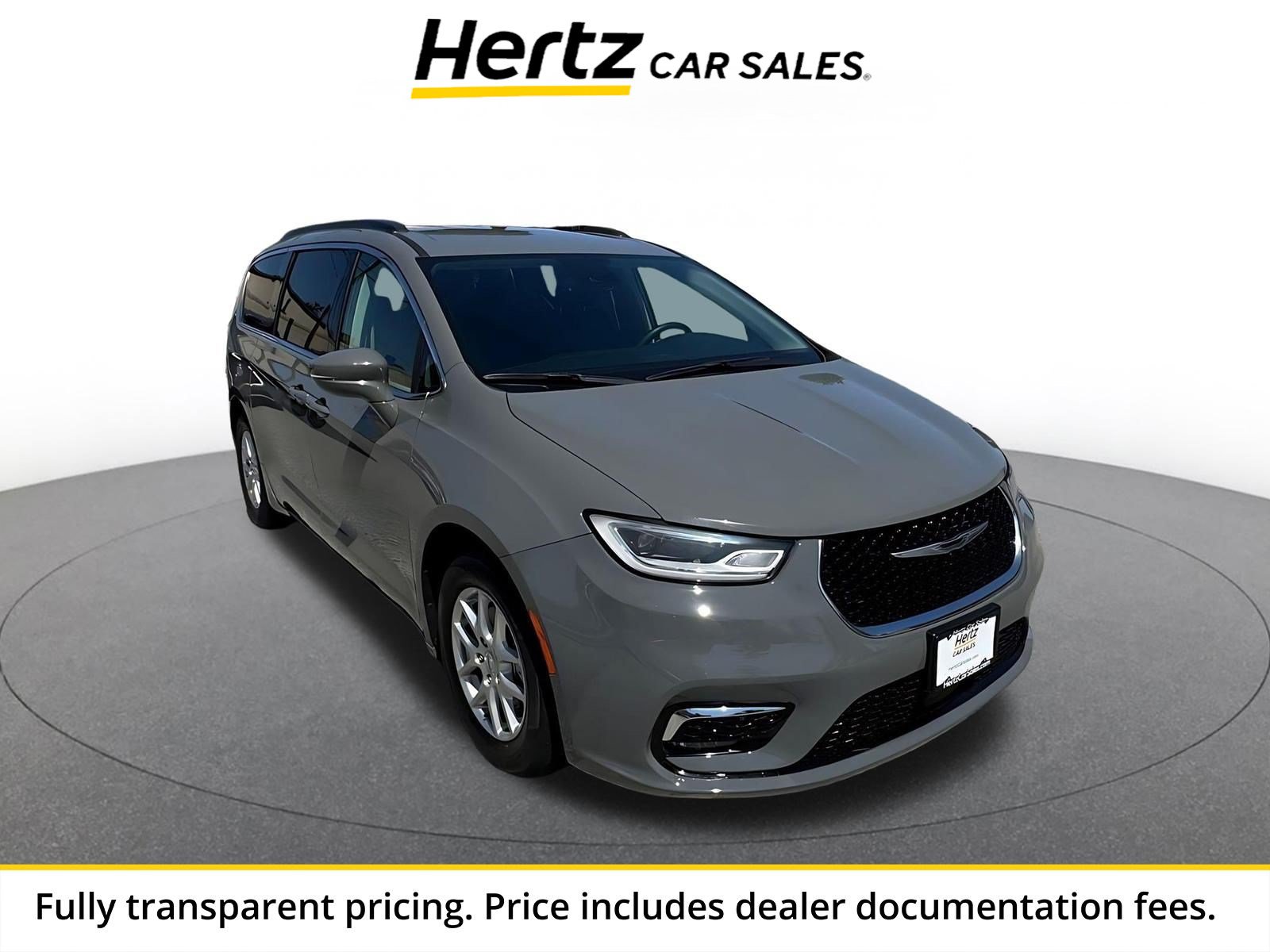 Used 2022 Chrysler Pacifica Touring-L FWD image 1