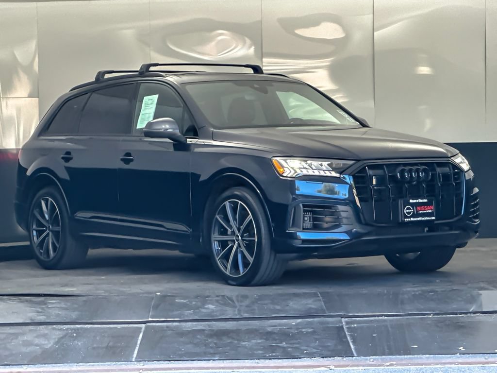 Used 2023 Audi Q7 3.0T Prestige w/ Prestige Package AWD/4WD image 1