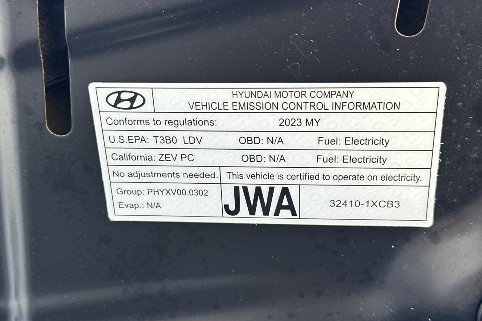 Used 2023 Genesis GV60 Performance AWD/4WD image 38