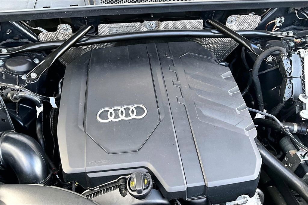 Used 2024 Audi Q5 2.0T Premium Plus w/ Premium Plus Package image 31
