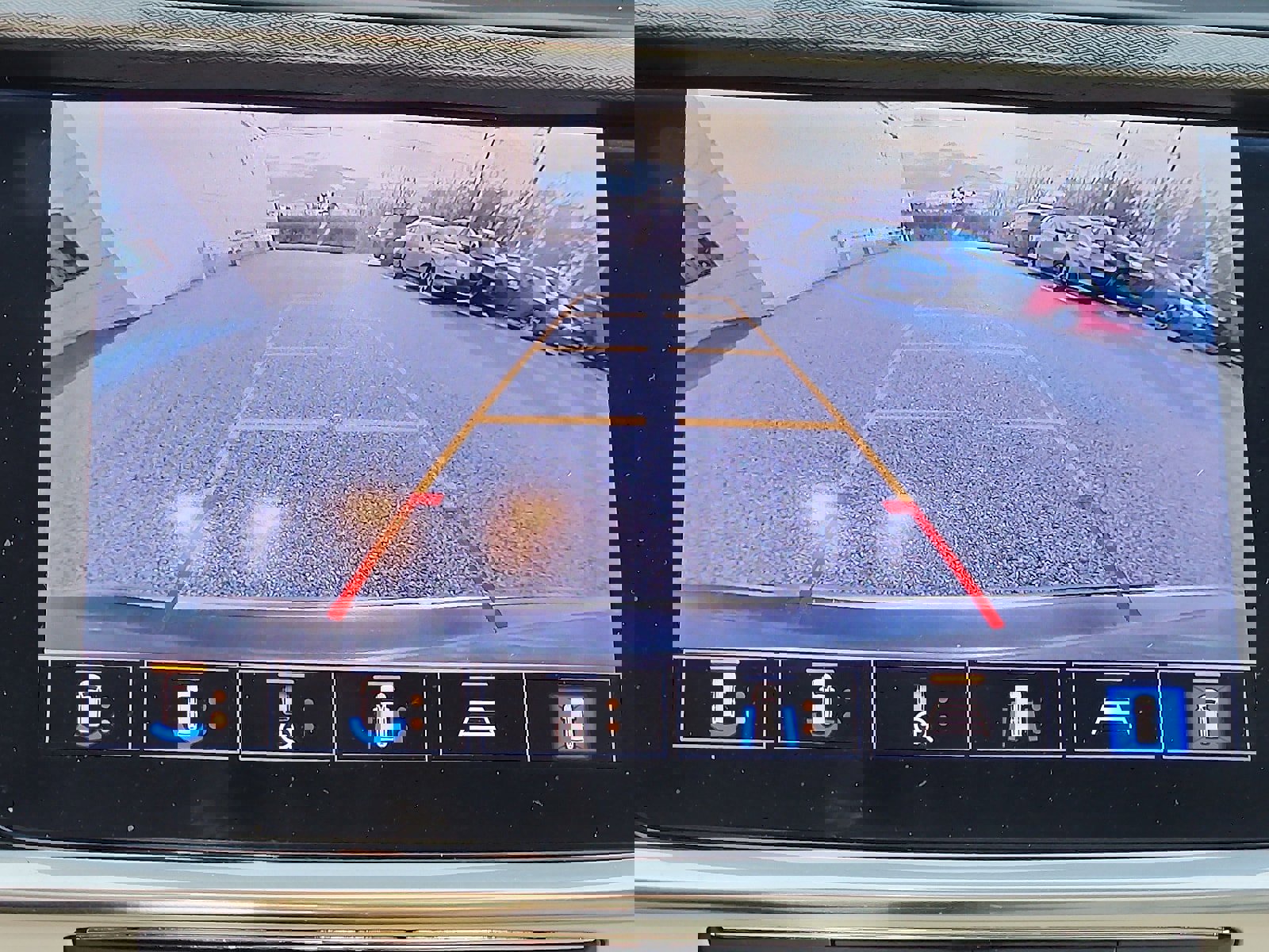 Used 2021 Buick Encore GX Essence w/ Advanced Technology Package image 22